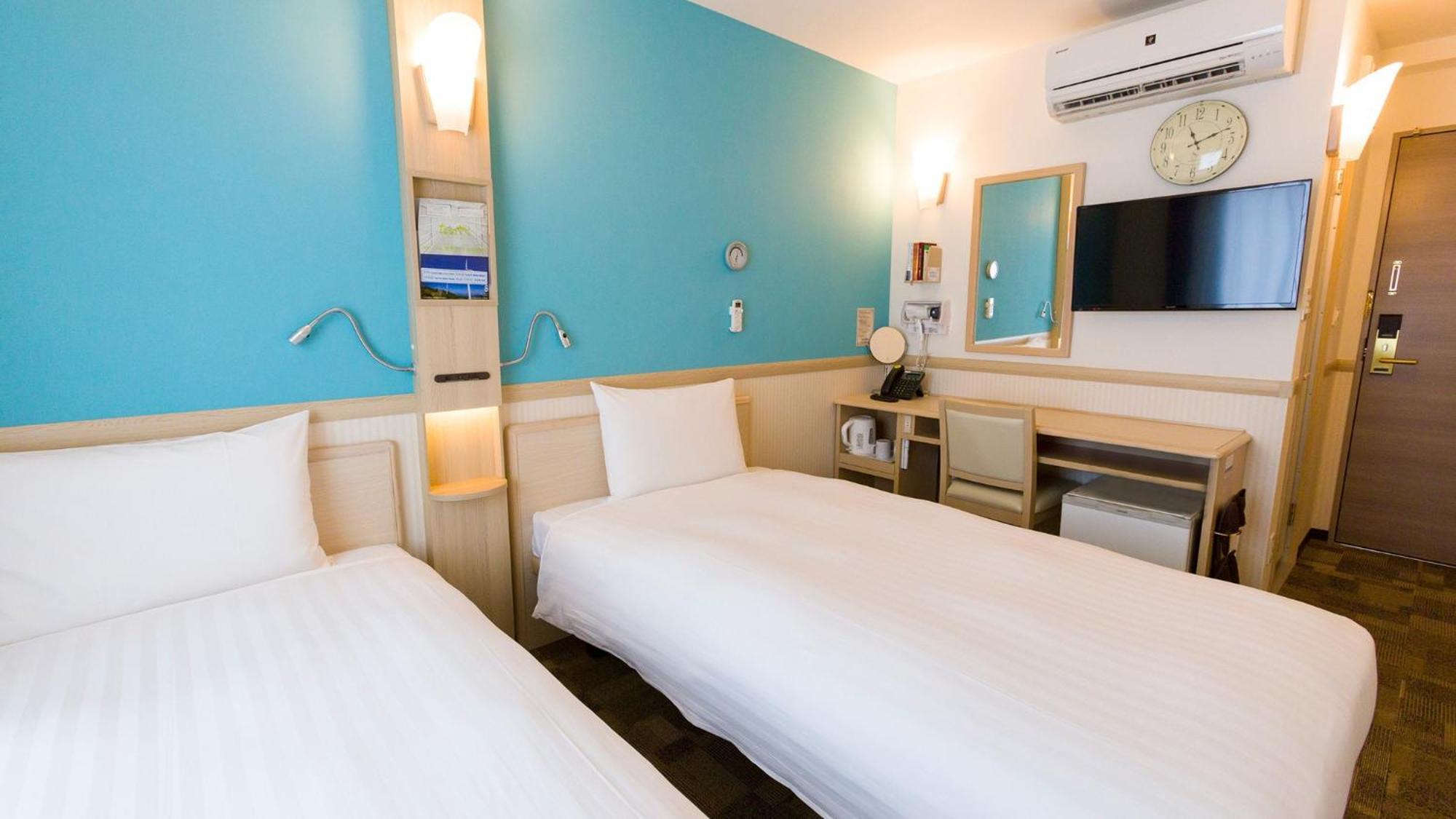 Toyoko Inn Joetsu Myoko Eki Nishi Guchi Zimmer foto