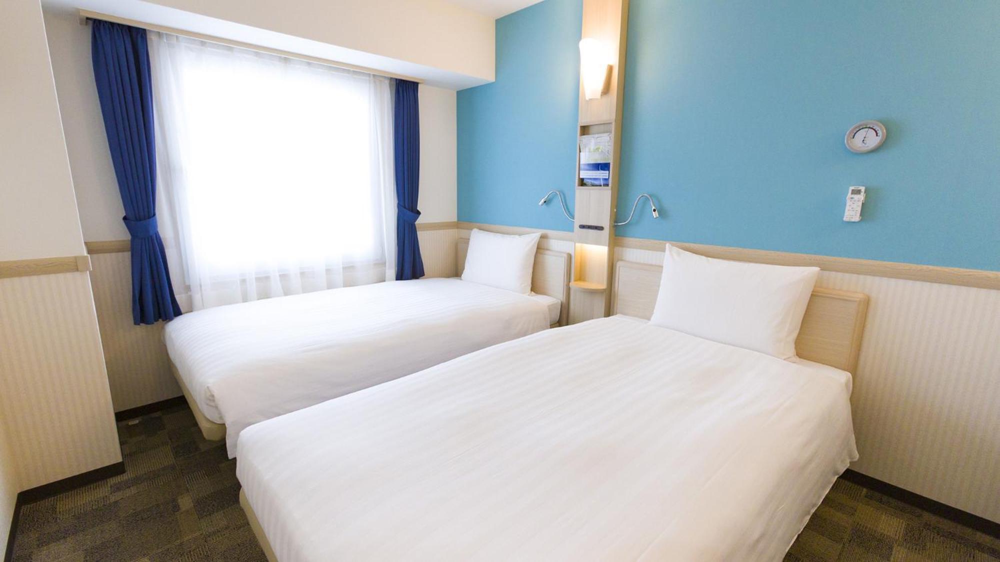 Toyoko Inn Joetsu Myoko Eki Nishi Guchi Zimmer foto